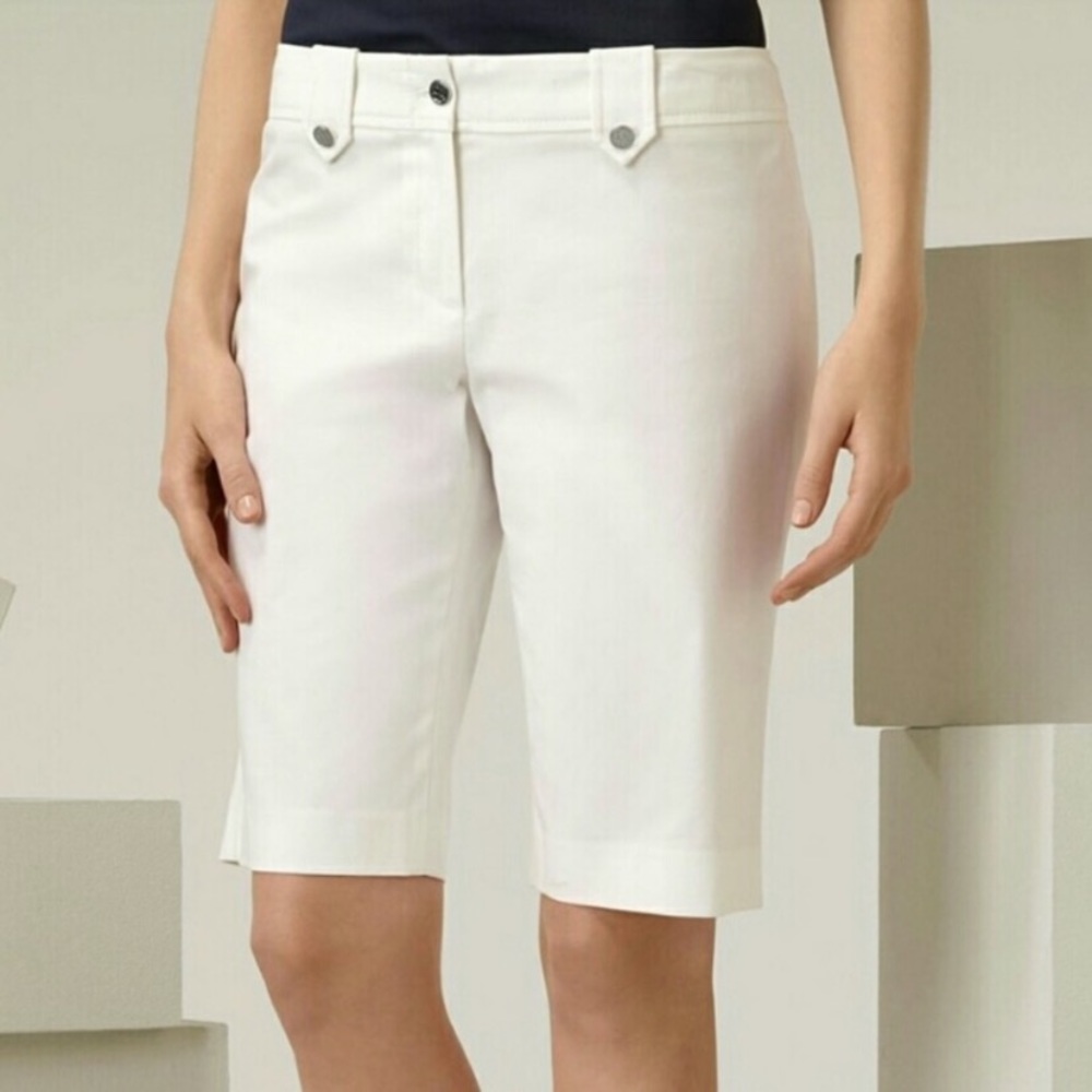 Tory Burch Kinney Bermuda Chino Shorts, white